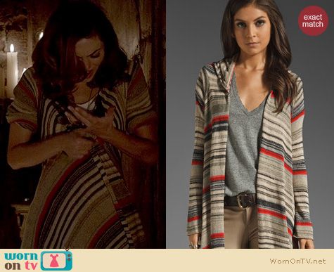 The Originals Fashion: Goddis Linsey Sweater worn by Phoebe Tonkin