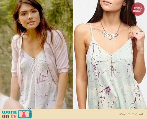 The Originals Fashion: Urban Outfitters Zip Cami by Silence and Noise worn by Daniella Pineda