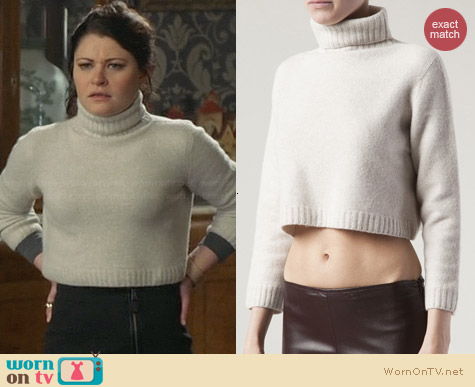 The Row Nenette Turtleneck Cropped Sweater worn by Emilie de Ravin on OUAT