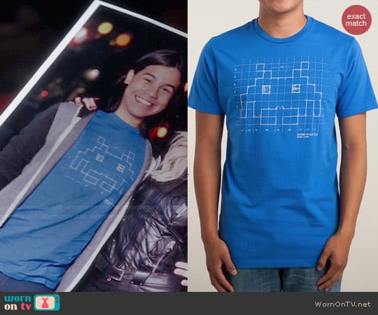 Threadless Alien Home Tee worn by Cisco Ramon (Carlos Valdes) on The Flash