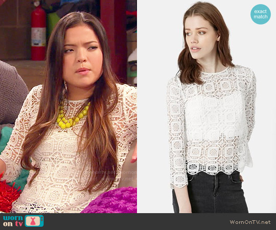 Topshop Three-Quarter Sleeve Crochet Top worn by Jasmine Kang (Piper Curda) on I Didnt Do It