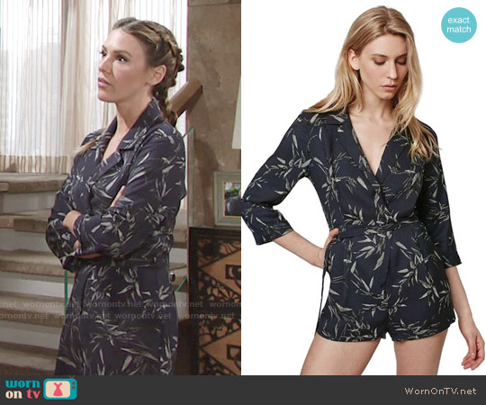  worn by Chloe Mitchell (Elizabeth Hendrickson) on The Young and the Restless