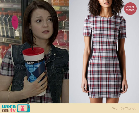 Topshop Check Jacquard Tunic worn by Kathryn Prescott on Finding Carter