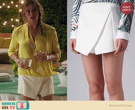 Topshop Diamond Wrap Skort worn by Jess Macallan on Mistresses