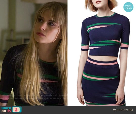 Topshop Eraser Stripe Crop Top worn by Brooke Maddox (Carlson Young) on Scream