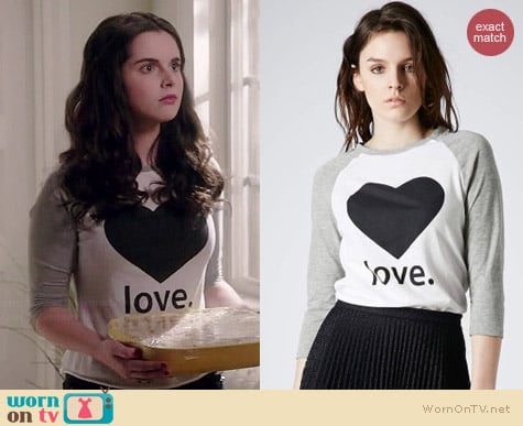 Topshop Fashion Targets Love tee worn by Vanessa Marano on Switched at Birth