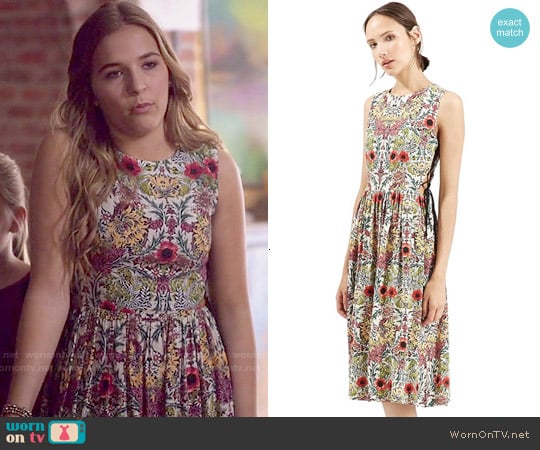 Topshop Garden Lace-Up Midi Dress worn by Maddie Jaymes (Lennon Stella) on Nashville