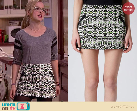 Topshop Jacquard Pelmet Skirt worn by Dove Cameron on Liv & Maddie