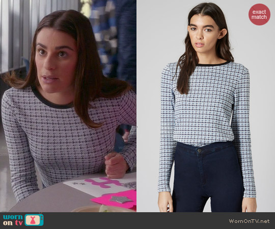 Topshop Mini Houndstooth Long Sleeve Top worn by Rachel Berry (Lea Michele) on Glee