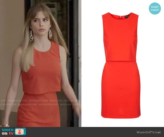 Topshop Sleeveless Curved Hem Overlay Dress worn by Brooke Maddox (Carlson Young) on Scream