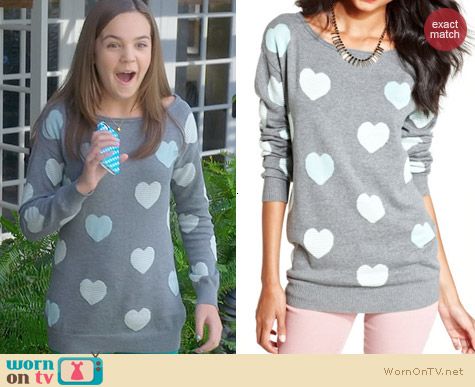 Trophy Wife Fashion: Keds long sleeve heart print pullover worn by Bailee Madison