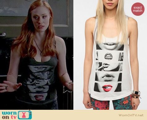 True Blood Fashion: Urban Outfitters Corner Shop Lip Stack tank top worn by Deobrah Ann Woll