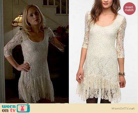 True Blood Fashion: Urban Outfitters Ecote Ruffle Hem lace dress worn by Anna Paquin