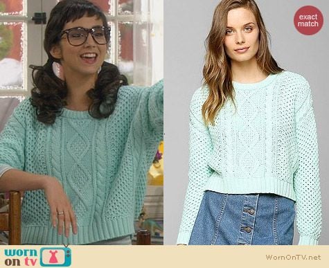 Urban Outfitters BDG Cable-Knit Cropped Sweater in Mint worn by Molly Ephraim