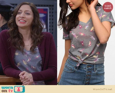 Urban Outfitters BDG Printed Sheer V-Neck Tee in Grey Cats worn by Chelsea Peretti on Brooklyn 99