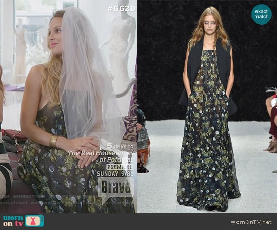 Vera Wang Spring 2015 Collection Floral Maxi Dress worn by Phoebe Wells (Beau Garrett) on Girlfriends Guide to Divorce