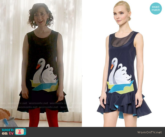 Viktor & Rolf Swan Dress worn by Carol Pilbasian (Kristen Schaal) on Last Man On Earth