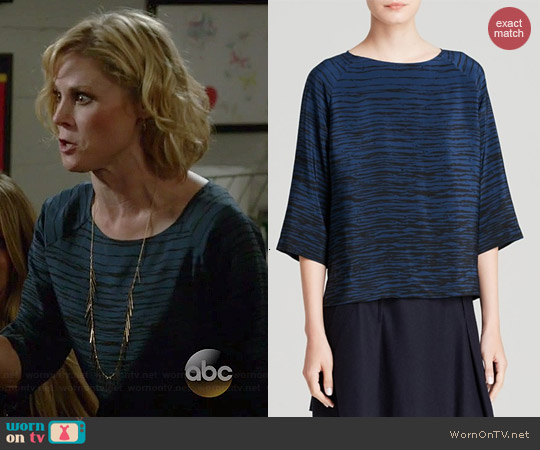 Vince Raglan Silk Blouse in Officer/Black Stripe worn by Julie Bowen on Modern Family