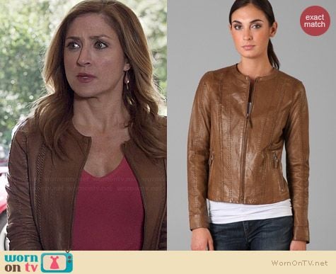 Vince Vintage Leather Jacket worn by Sasha Alexander on Rizzoli & Isles