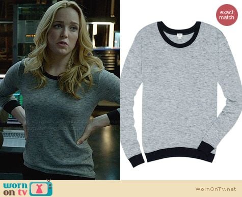 Wilfred Berri T-shirt in Heather Black worn by Caity Lotz on Arrow