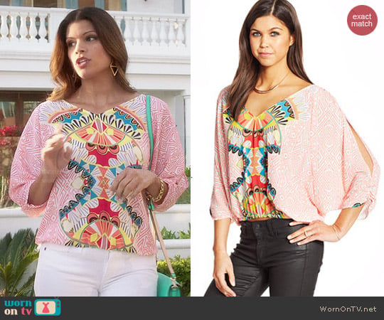 XOXO Printed Batwing Top worn by Xiomara Villanueva (Andrea Navedo) on Jane the Virgin