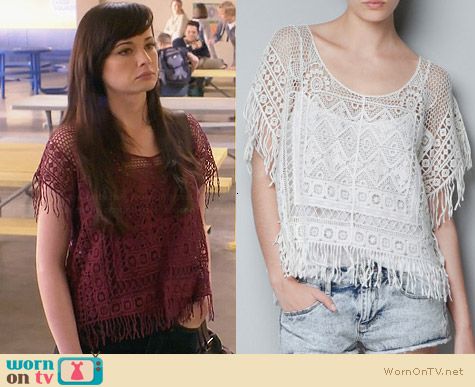 Zara Crochet Top with Fringes worn by Ashley Rickards on Awkward