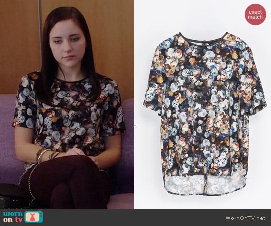 Zara Piped Printed Top worn by Haley Ramm on Chasing Life