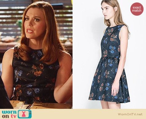 Zara Printed Crossover Dress worn by Kaitlyn Black on Hart of Dixie