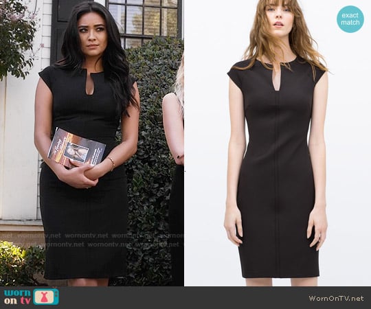 Zara Tube Dress with Raglan Sleeves worn by Emily Fields (Shay Mitchell) on Pretty Little Liars