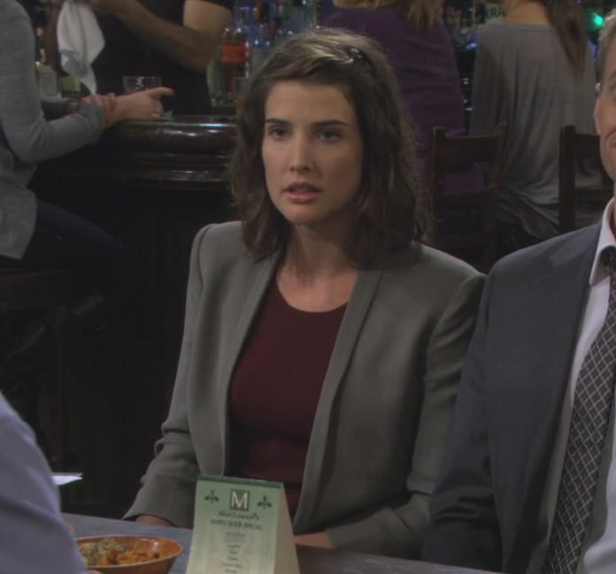Robin's grey blazer on How I met your mother