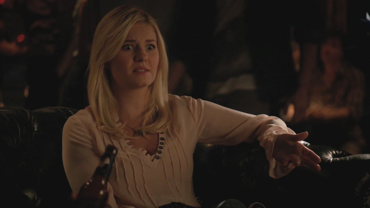 Alex's light pink blouse on Happy Endings