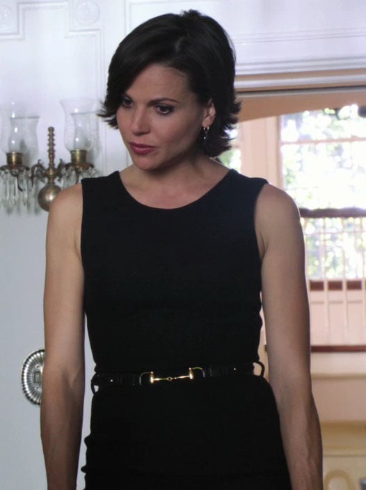 Regina's gold link belt on Once Upon A Time