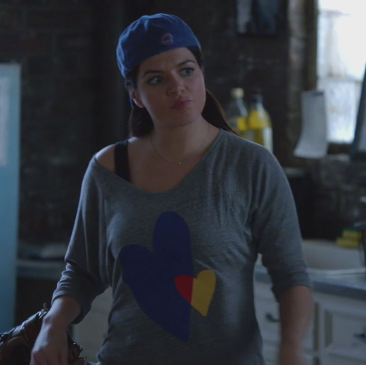 Penny's grey heart sweater on Happy Endings