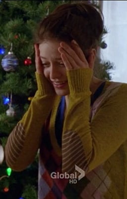 Marley's yellow argyle sweater with striped elbow patches on Glee