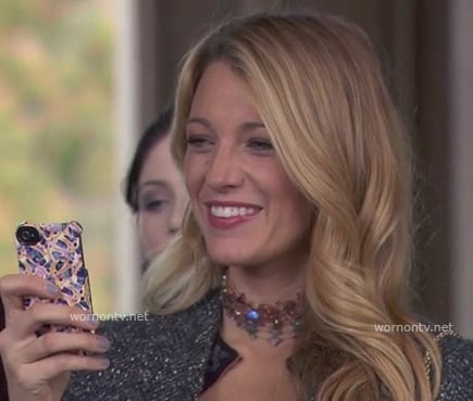 Serena's purple iphone case on Gossip Girl