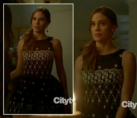 Charlotte's black and white birthday dress on Revenge