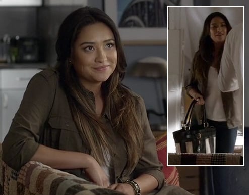 Emily's army green shirt and black and white striped bag on Pretty Little Liars