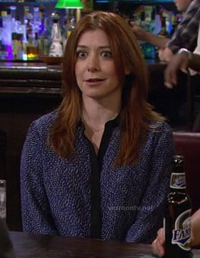 Lily's blue printed shirt with black contrast trim on How I Met Your Mother