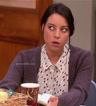 April's white sleeveless tulip print shirt on Parks and Recreation