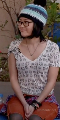 Ming's owl print shirt and blue striped beanie on Awkward
