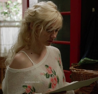 Scarlett's white off shoulder sweater with roses on Nashville