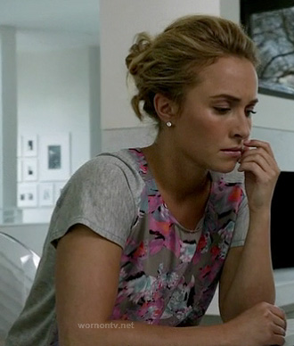 Juliette's grey and pink graphic tee on Nashville