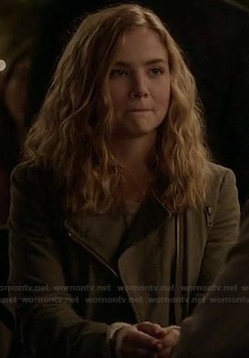 Jo's army green moto jacket on Twisted