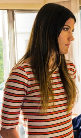 Debra's red striped top on Dexter