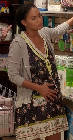 Jasmine's floral tie front maternity dress on Parenthood