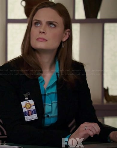 Bones's turquoise blue checked shirt on Bones