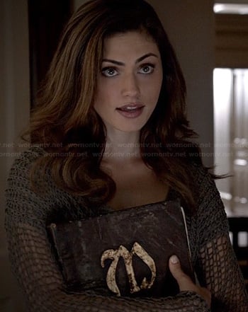 Hayley's brown open stitch sweater on The Originals