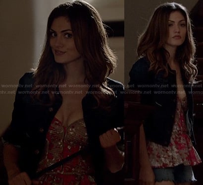 Hayley's red printed peplum top and scalloped denim shorts on The Originals