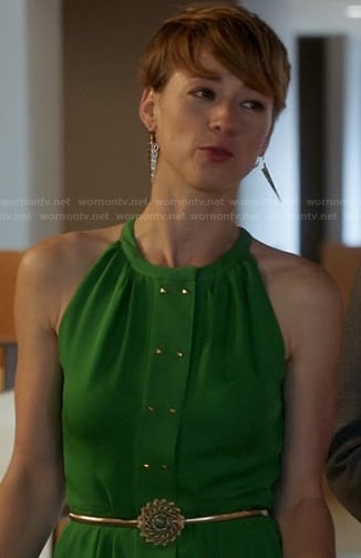 Margaux's green dress with gold studs on Revenge
