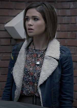 Miranda's denim aviator jacket, floral top and army green skirt on Ravenswood